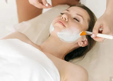 What Does An Exfoliating and Lightening Facial Do For Your Skin?