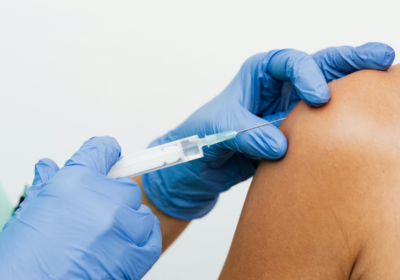Provider preparing a vitamin B12 and lipotropic injection at a San Antonio med spa